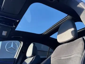 Mercedes-Benz E 300 e Limo AMG Sport Distr Navi LED