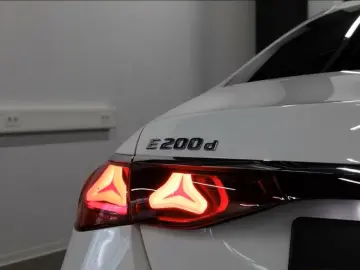 Mercedes-Benz E 200 d AMG-Burm-Adv.Plus-Winter-