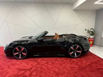 PORSCHE 911 Turbo S  HERITAGE inter.  BURMEST. PTS color