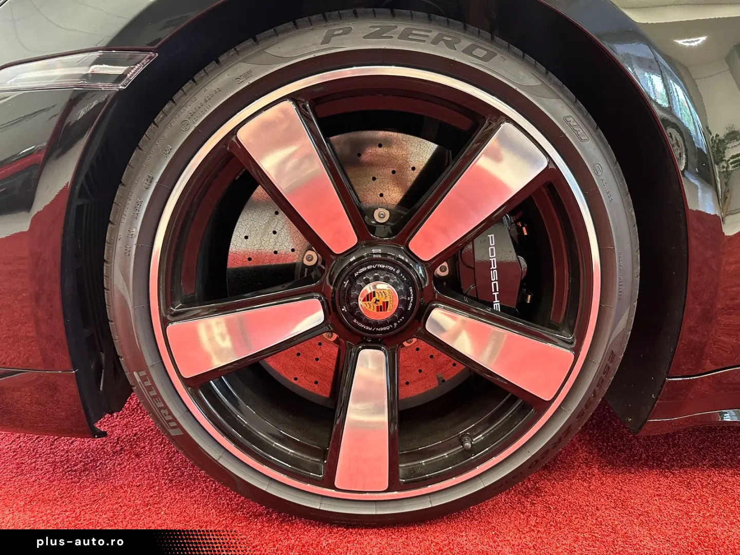 PORSCHE 911 Turbo S  HERITAGE inter.  BURMEST. PTS color