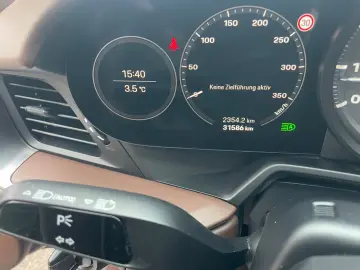 PORSCHE 992 911 Turbo S Cabriolet 1-Hand S-Heft Approved