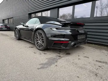 PORSCHE 911-992 Turbo Cabrio-LIFT-ABGAS-2.HAND