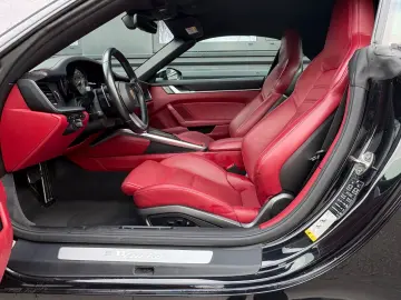 PORSCHE 911-992 Turbo Cabrio-LIFT-ABGAS-2.HAND