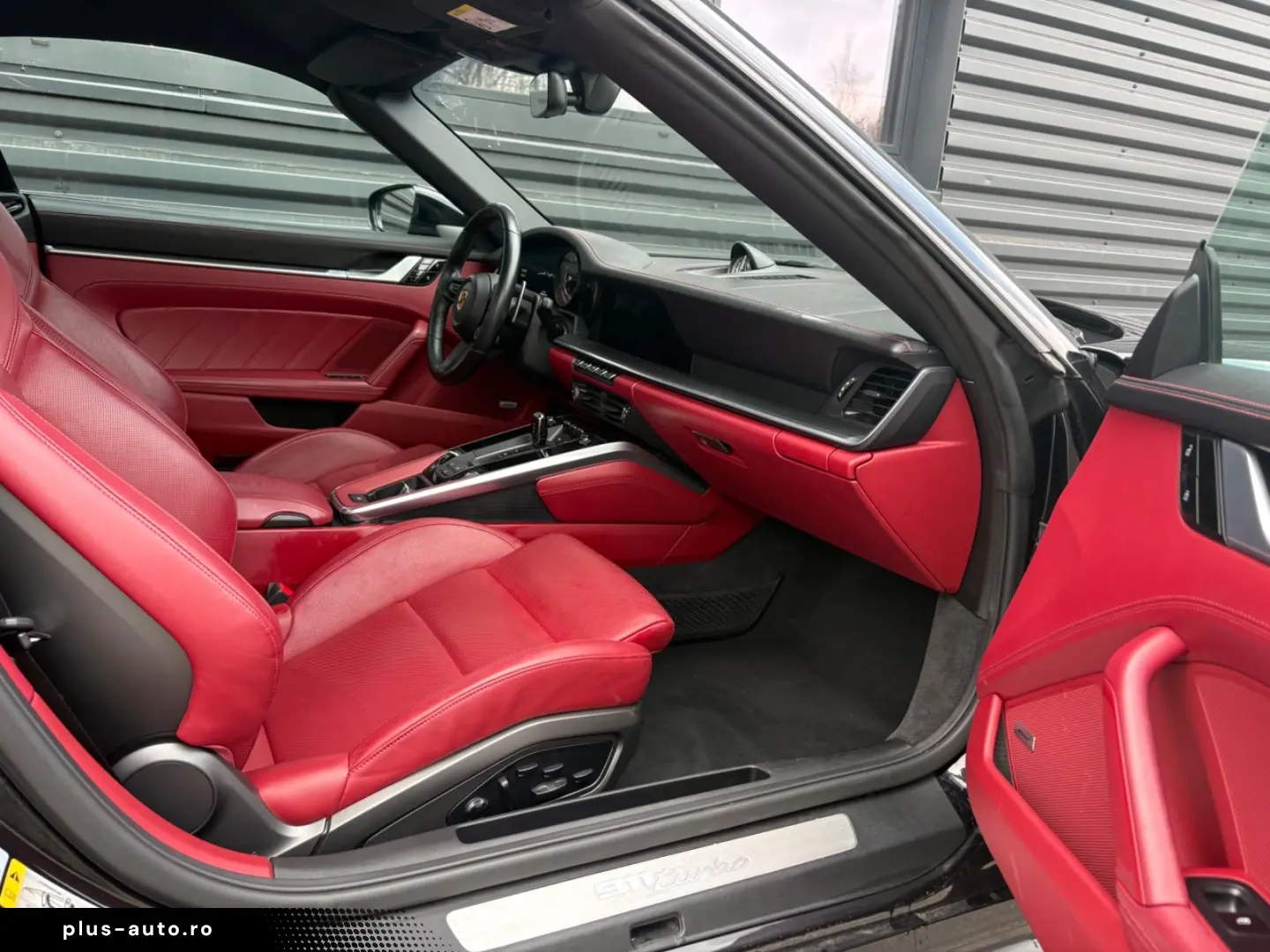 PORSCHE 911-992 Turbo Cabrio-LIFT-ABGAS-2.HAND