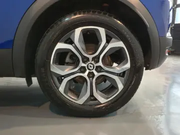 RENAULT CAPTUR 1.6 E-Tech 160CP Intens Plug-In