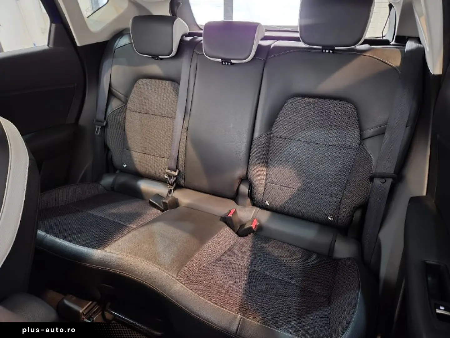 RENAULT CAPTUR 1.6 E-Tech 160CP Intens Plug-In