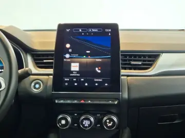 RENAULT CAPTUR 1.6 E-Tech 160CP Intens Plug-In