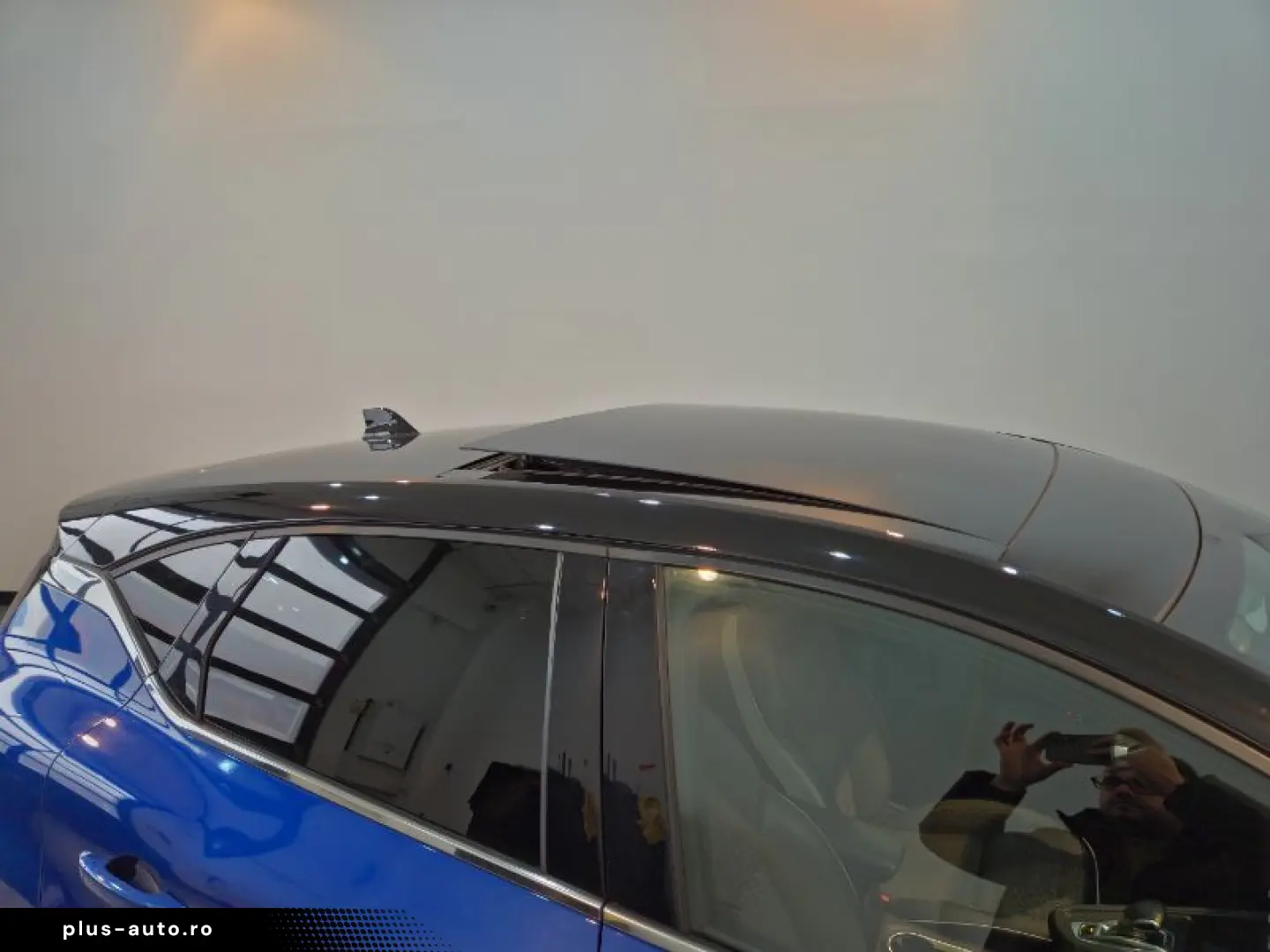 RENAULT CAPTUR 1.6 E-Tech 160CP Intens Plug-In