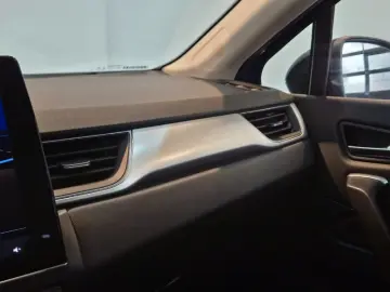 RENAULT CAPTUR 1.6 E-Tech 160CP Intens Plug-In