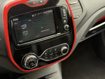 Renault Captur ENERGY TCe 120 LIMITED