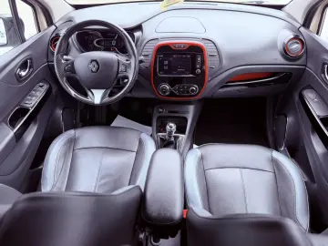 Renault Captur ENERGY TCe 120 LIMITED