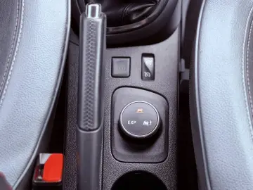 Renault Captur ENERGY TCe 120 LIMITED