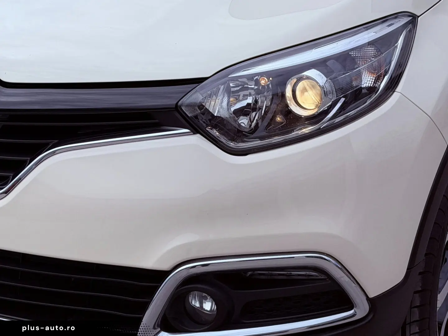 Renault Captur ENERGY TCe 120 LIMITED