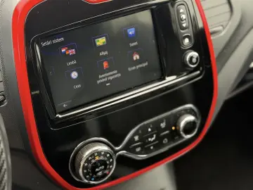 Renault Captur ENERGY TCe 120 LIMITED