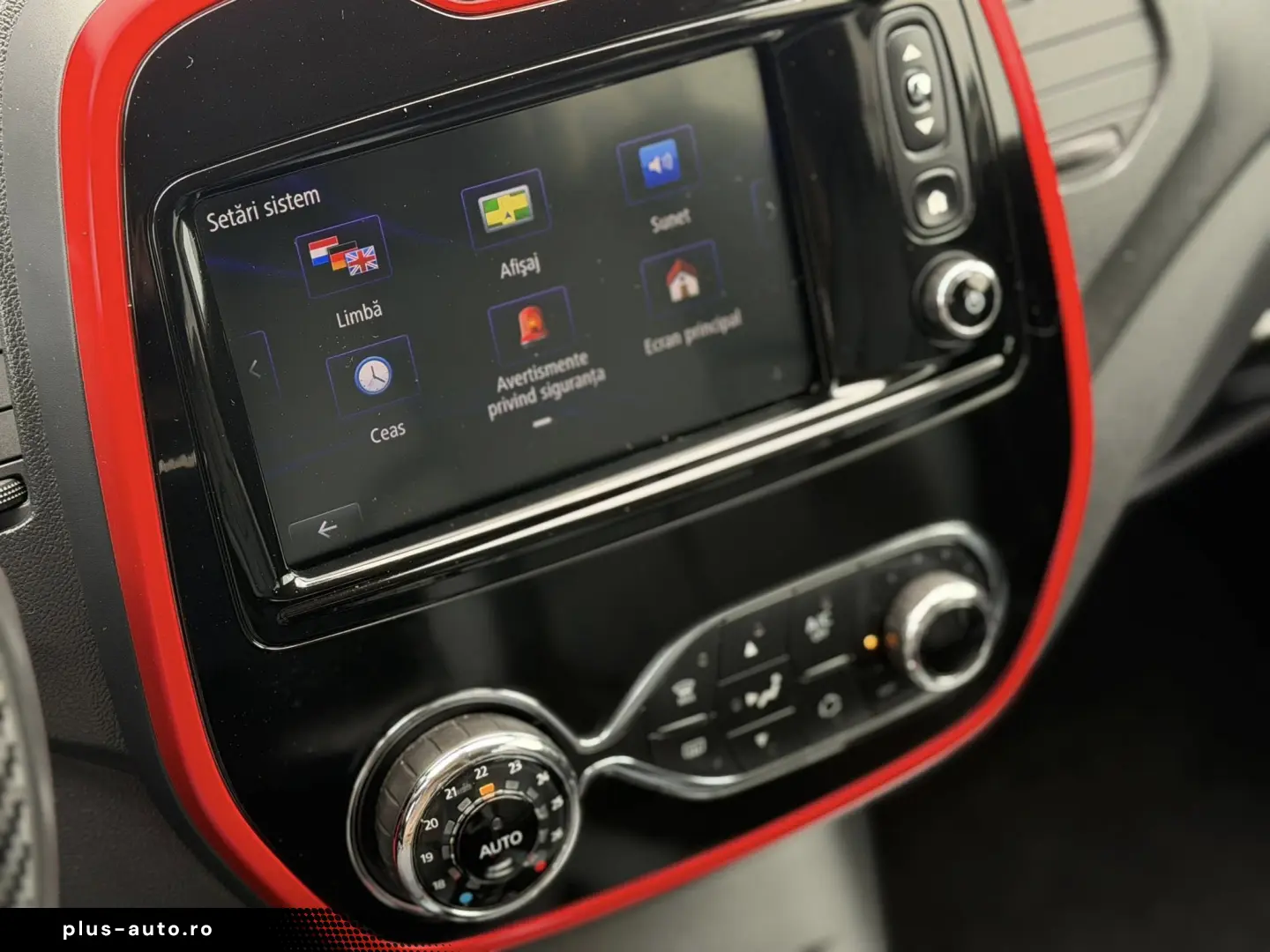 Renault Captur ENERGY TCe 120 LIMITED