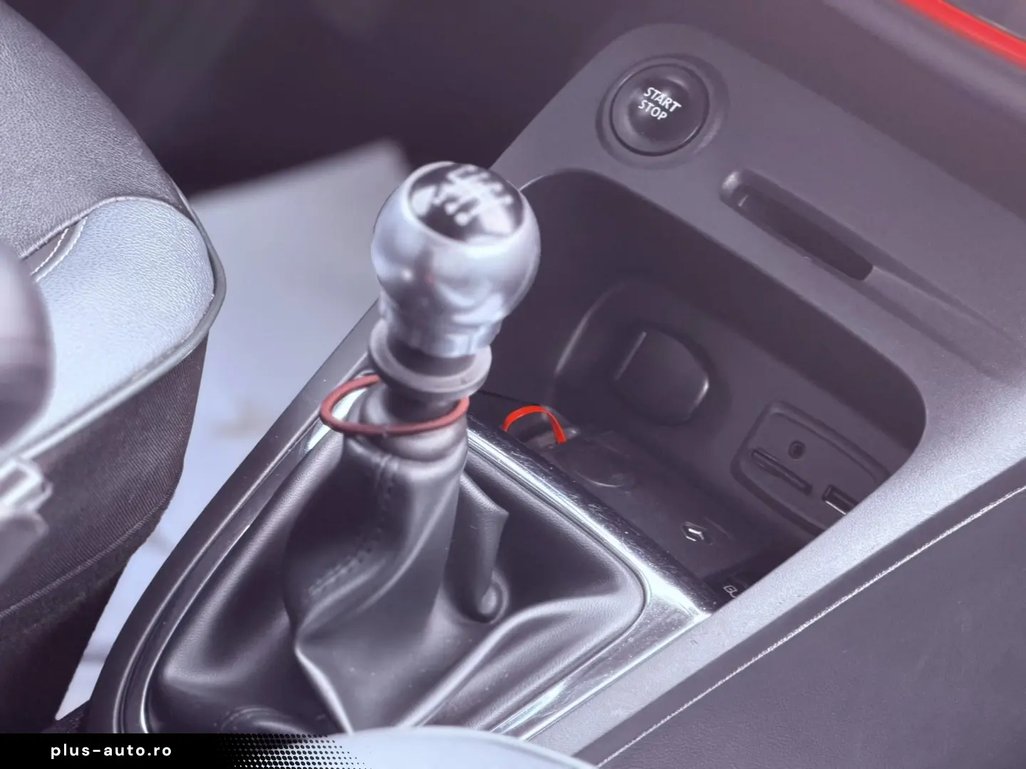 Renault Captur ENERGY TCe 120 LIMITED