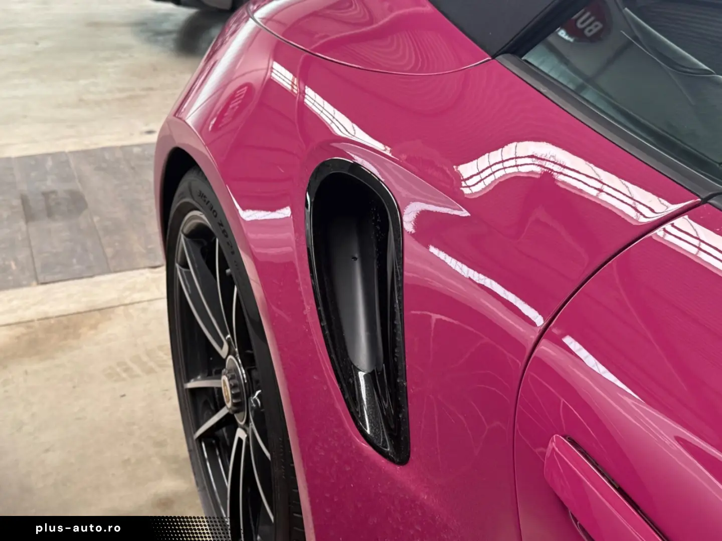 PORSCHE 911 992 TURBO S CABRIO  BURMESTER  LIFT