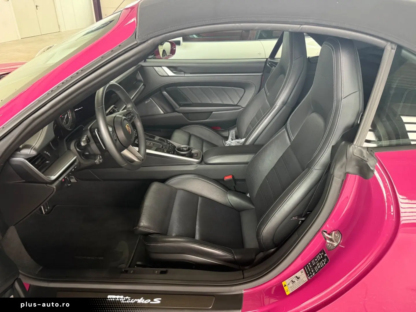 PORSCHE 911 992 TURBO S CABRIO  BURMESTER  LIFT