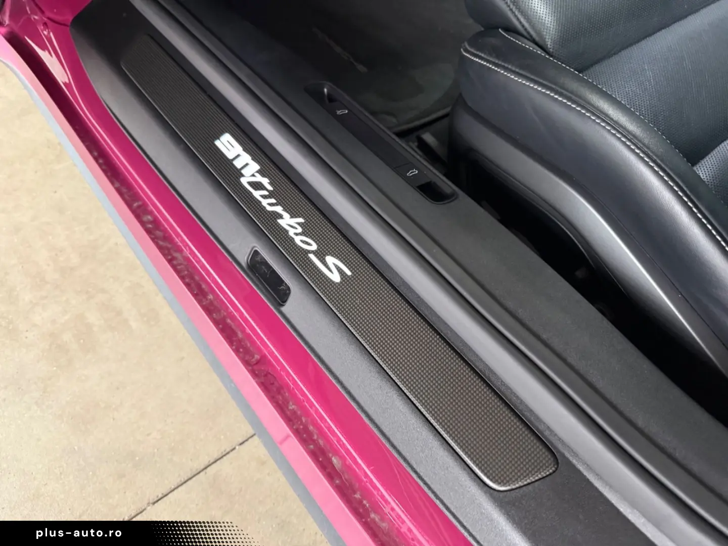 PORSCHE 911 992 TURBO S CABRIO  BURMESTER  LIFT