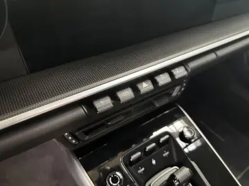 PORSCHE 911 992 TURBO S CABRIO  BURMESTER  LIFT