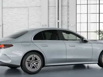 Mercedes-Benz E 300 de AMG Advanced Bur4D LED