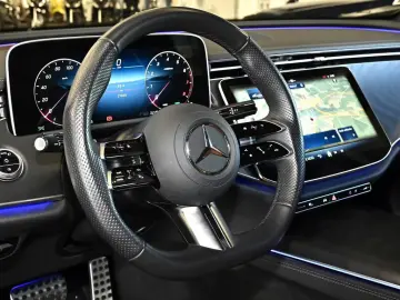 Mercedes-Benz E 200 AMG Sport Advanced Distr. LED Navi