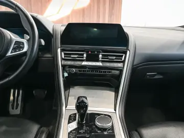 BMW 840 i M-pack  Pano  HarmanKardon  Integr actief