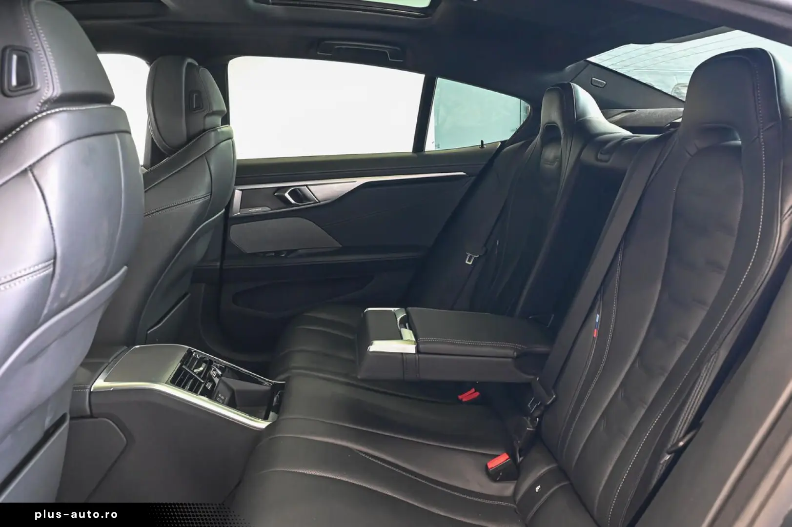 BMW 840 i M-pack  Pano  HarmanKardon  Integr actief