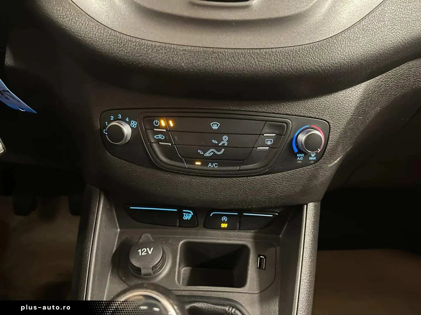 Ford Transit Courier