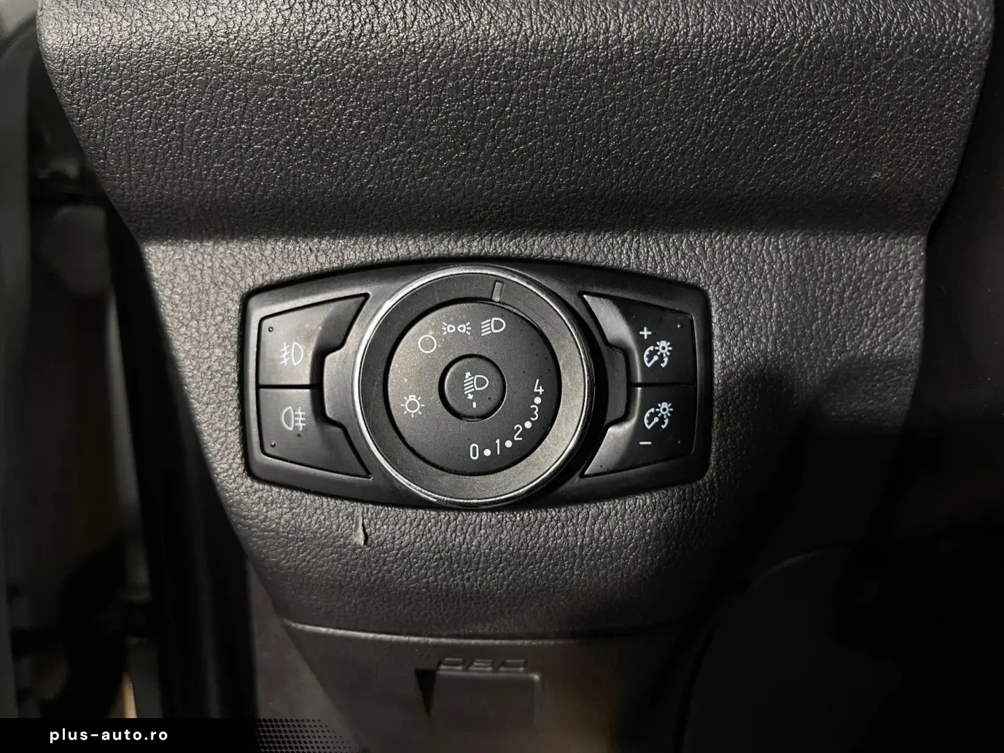 Ford Transit Courier