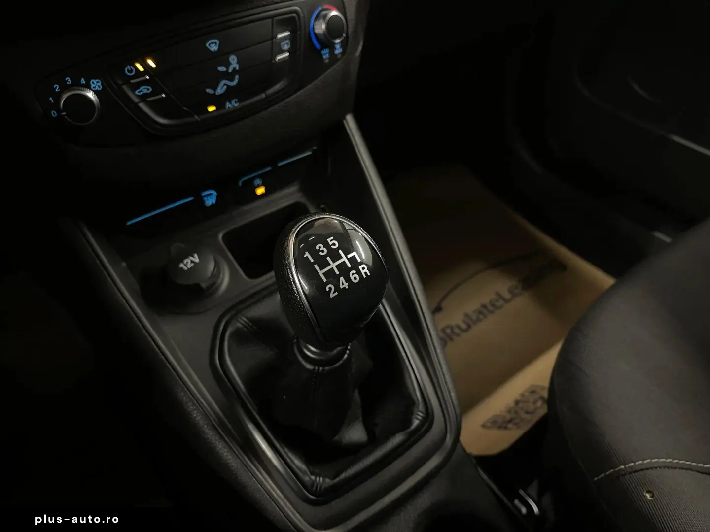 Ford Transit Courier