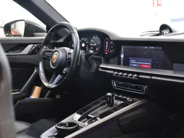 PORSCHE 911   992 4S Coupe