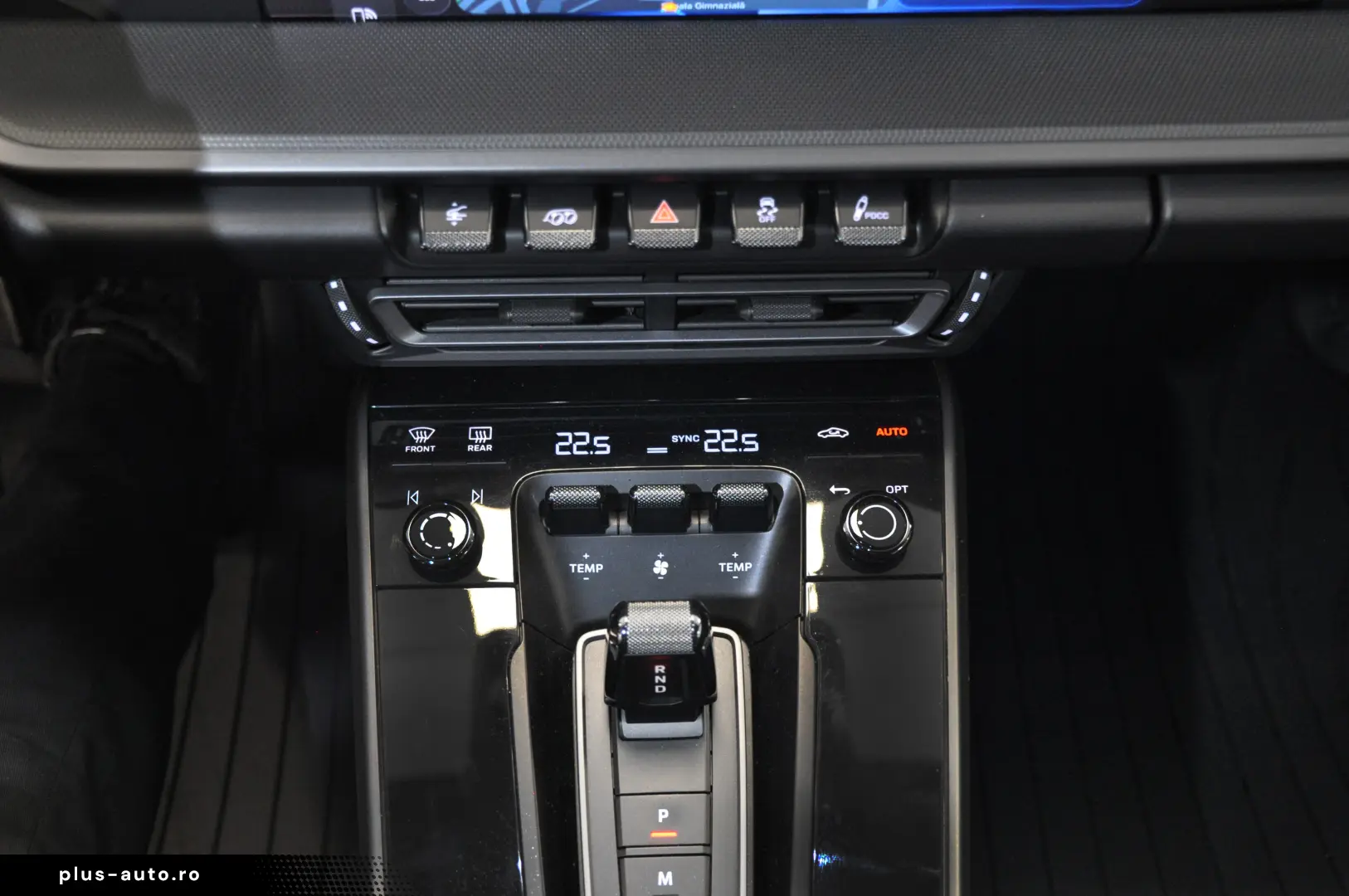 PORSCHE 911   992 4S Coupe