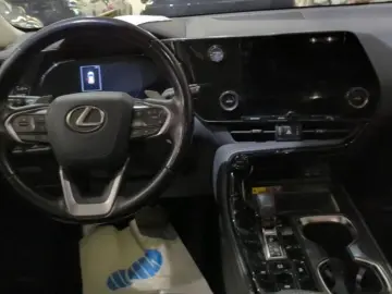 LEXUS NX 350h KAMERA LEDER ACC LED