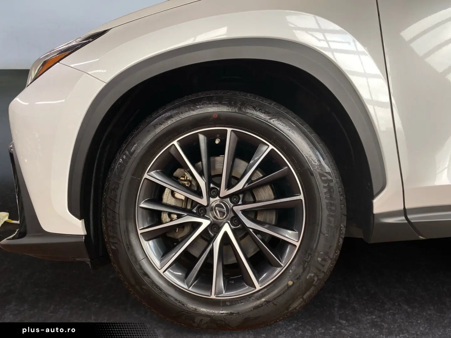 LEXUS NX 450h  E-FOUR Business-Paket  Bi-LED Leder SHZ