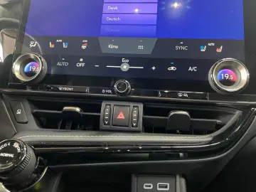 LEXUS NX 450h  E-FOUR Business-Paket  Bi-LED Leder SHZ