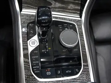 BMW 840 i Cabrio xDrive M-SPORT H K HUP SOFT-CLOSE