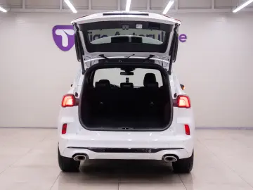 Ford Kuga Hybrid plug-in