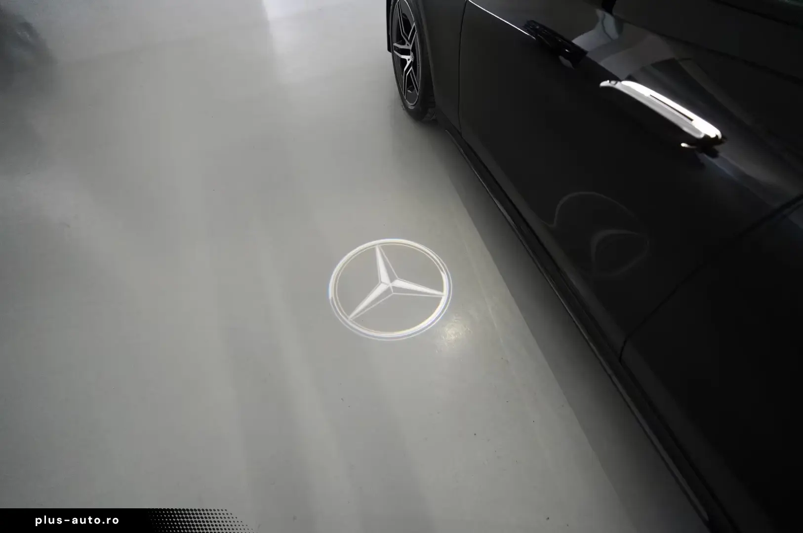 Mercedes-Benz E 200 ! AMG LINE & NIGHT PAKET