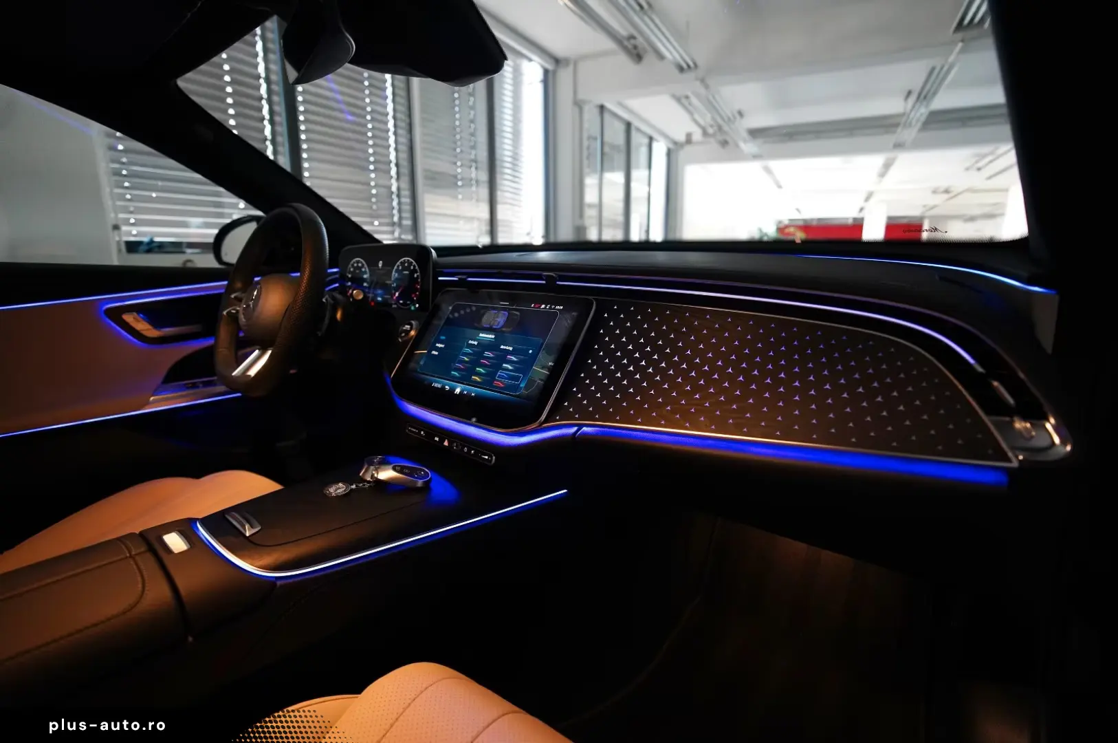 Mercedes-Benz E 200 ! AMG LINE & NIGHT PAKET