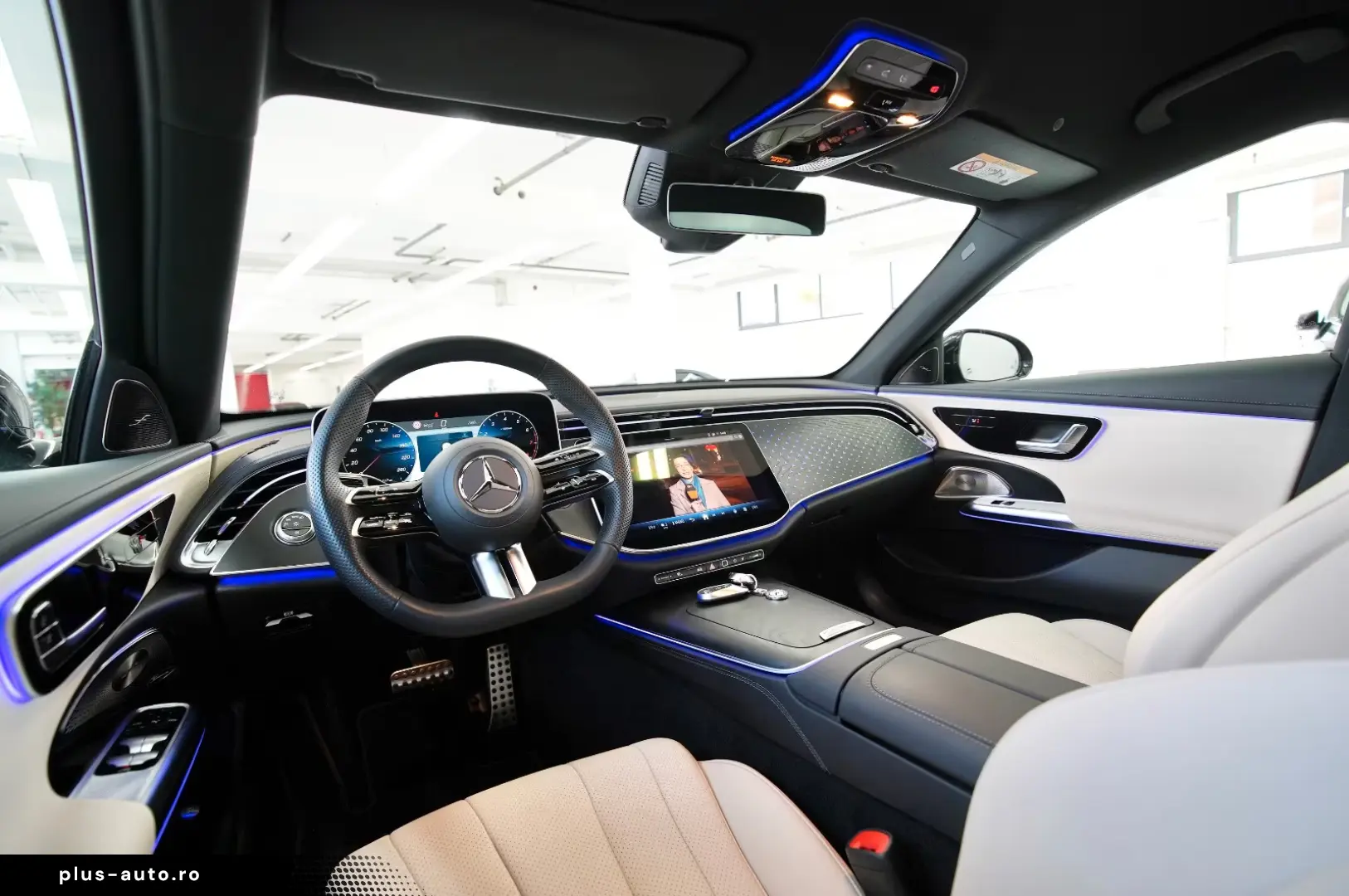 Mercedes-Benz E 200 ! AMG LINE & NIGHT PAKET