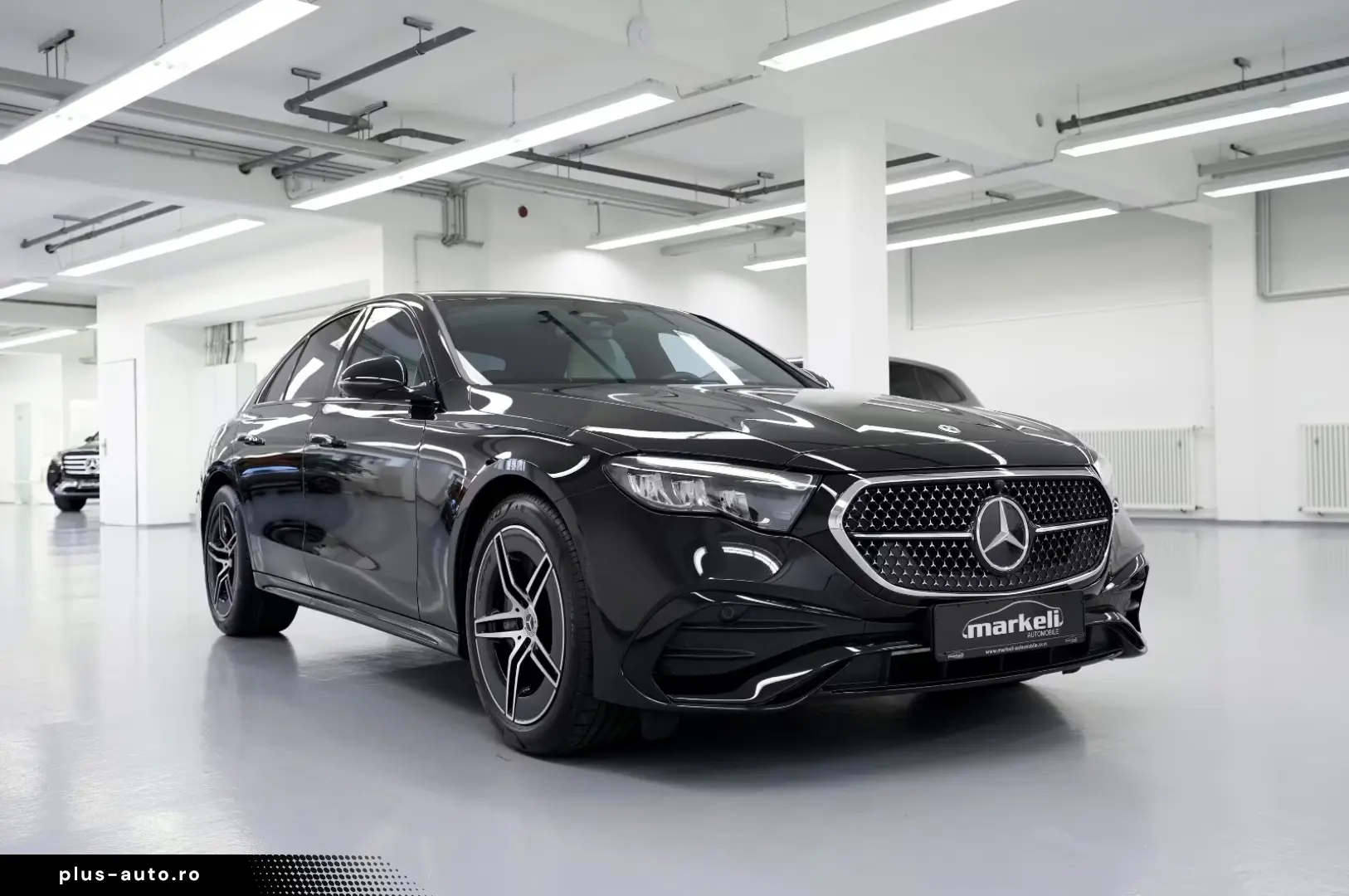 Mercedes-Benz E 200 ! AMG LINE & NIGHT PAKET