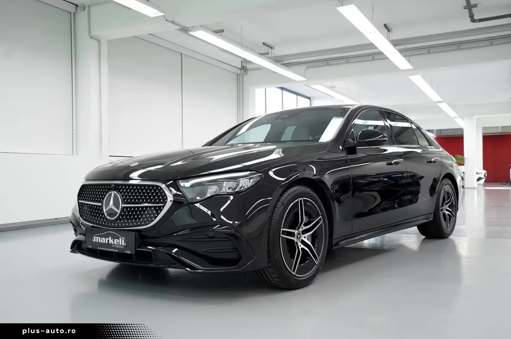 Mercedes-Benz E 200 ! AMG LINE & NIGHT PAKET