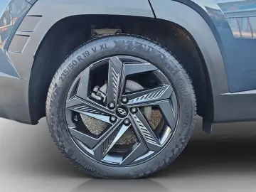 HYUNDAI TUCSON BLACKLINE