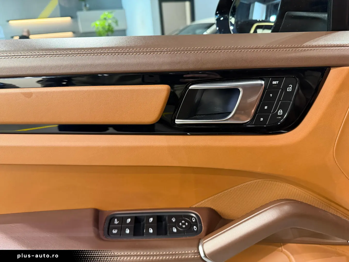 Porsche Cayenne E-Hybrid S Platinum Edition