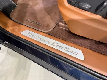 Porsche Cayenne E-Hybrid S Platinum Edition