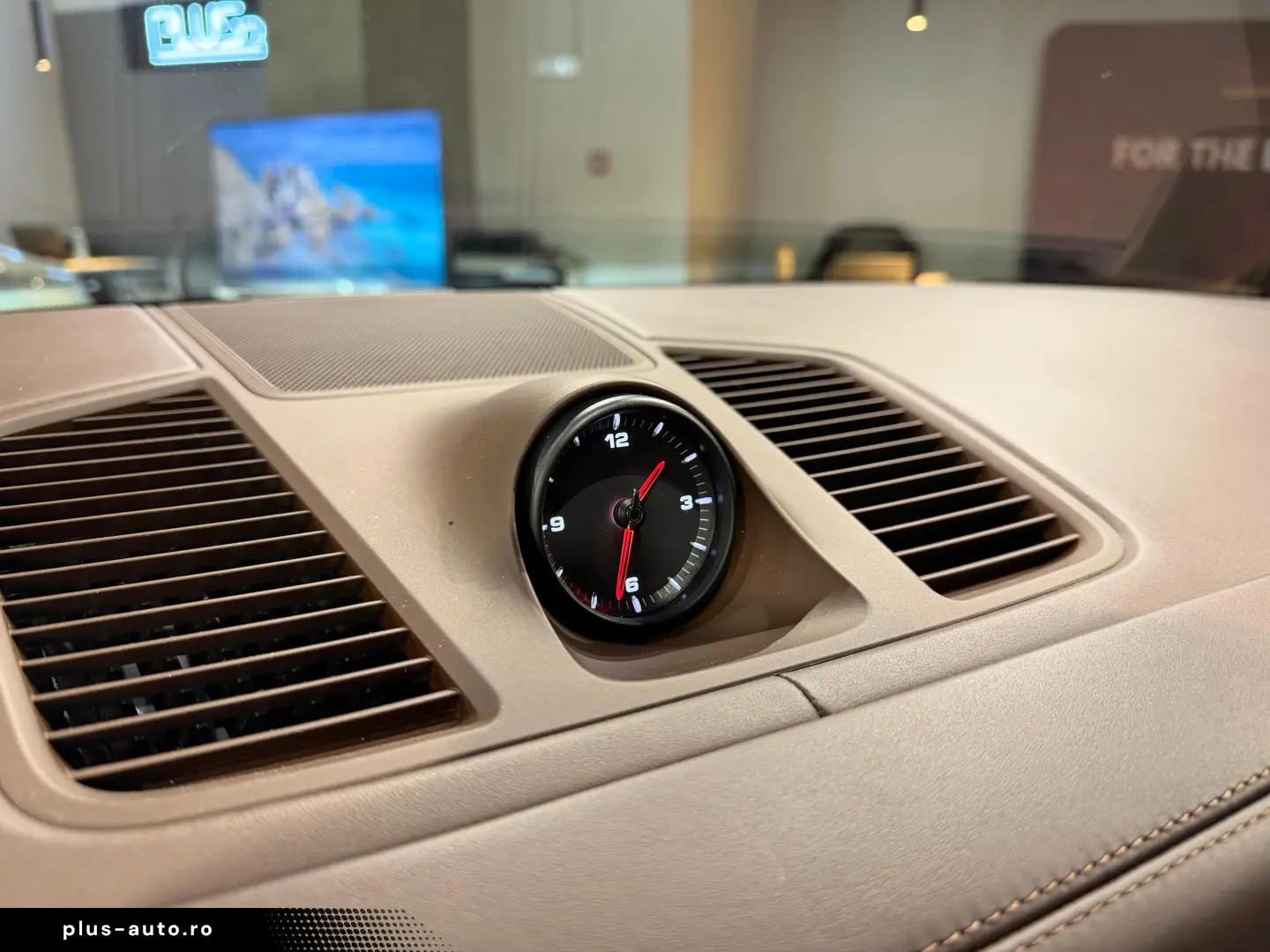 Porsche Cayenne E-Hybrid S Platinum Edition