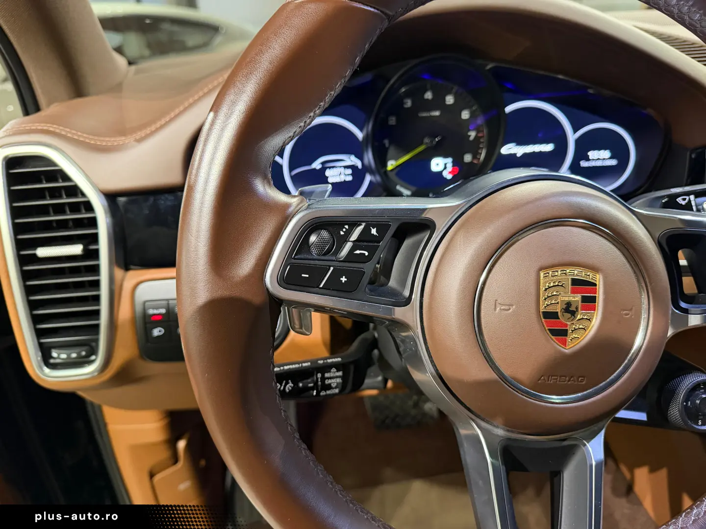 Porsche Cayenne E-Hybrid S Platinum Edition