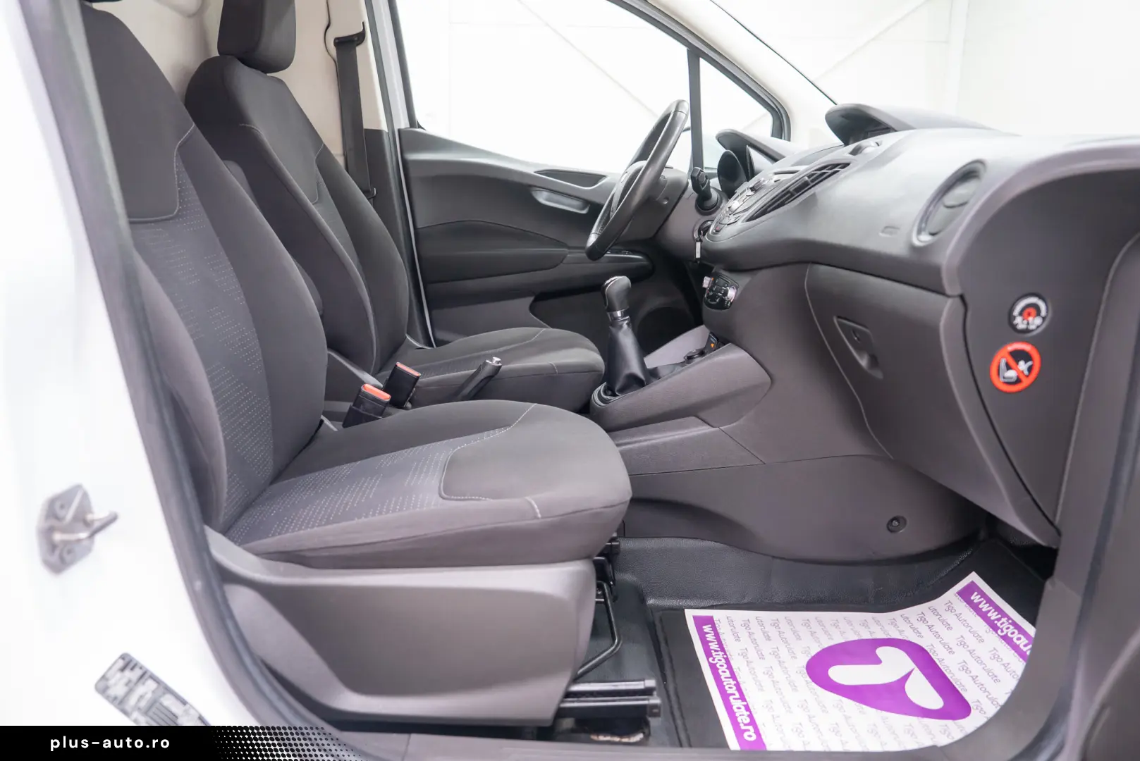 Ford Transit Courier