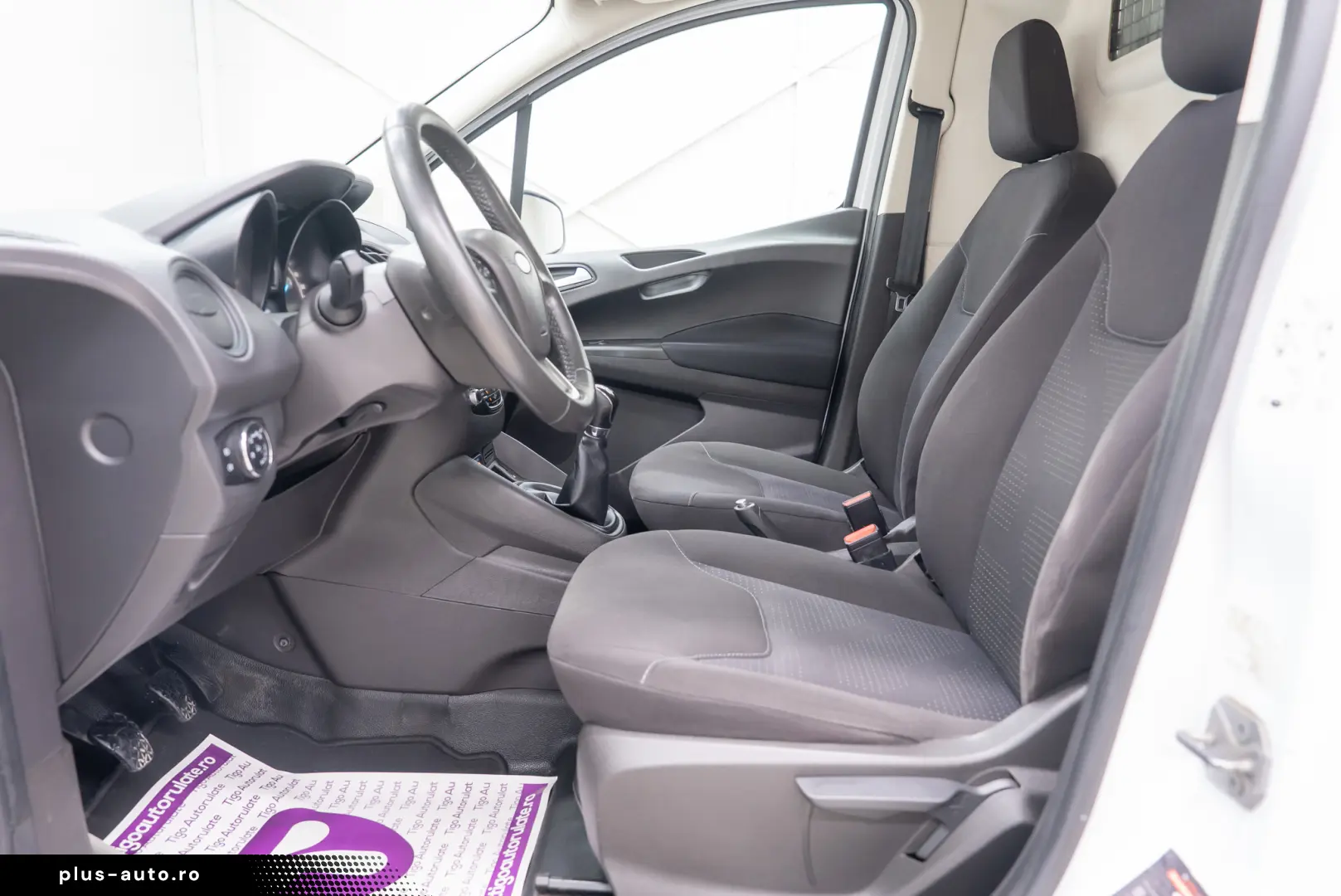 Ford Transit Courier